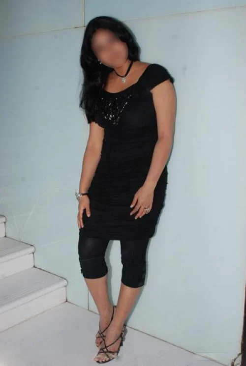 Call Girls New Market